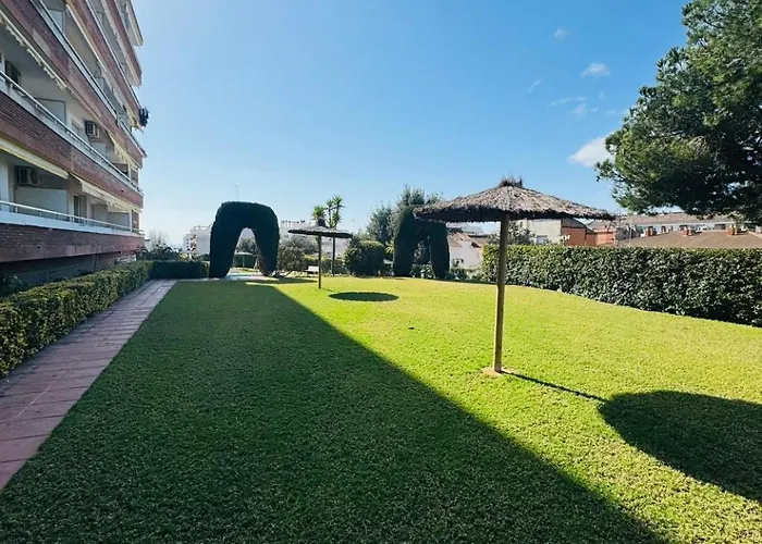 Confortable Piso Con 2 Piscinas Cerca De La Playa アパート