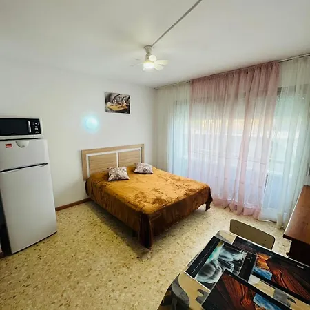 Confortable Piso Con 2 Piscinas Cerca De La Playa Daire Lloret de Mar