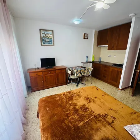 Daire Confortable Piso Con 2 Piscinas Cerca De La Playa