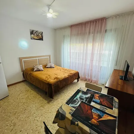 Confortable Piso Con 2 Piscinas Cerca De La Playa Apartamento *